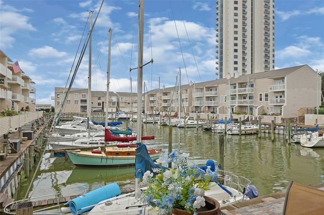 4747 E Nasa Parkway 102, Seabrook, TX 77586