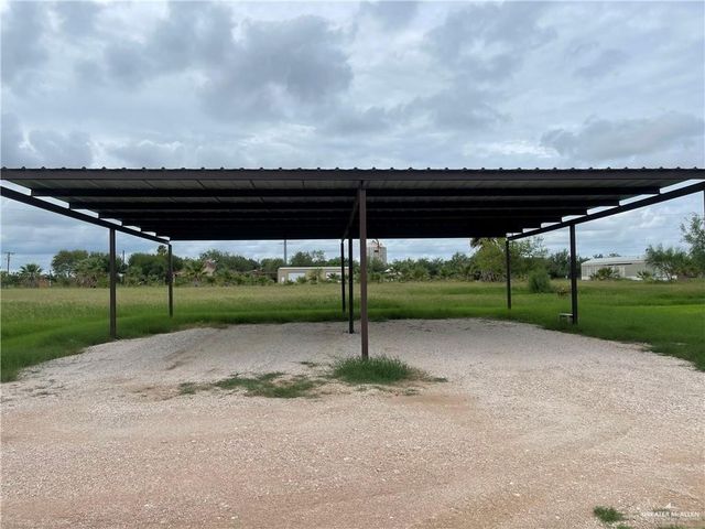 1424 N Sky Soldier Road, Weslaco, TX 78596