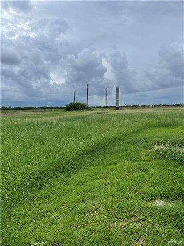 1424 N Sky Soldier Road, Weslaco, TX 78596