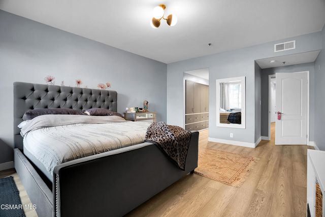 4348 Mammoth Avenue 203, Sherman Oaks, CA 91423