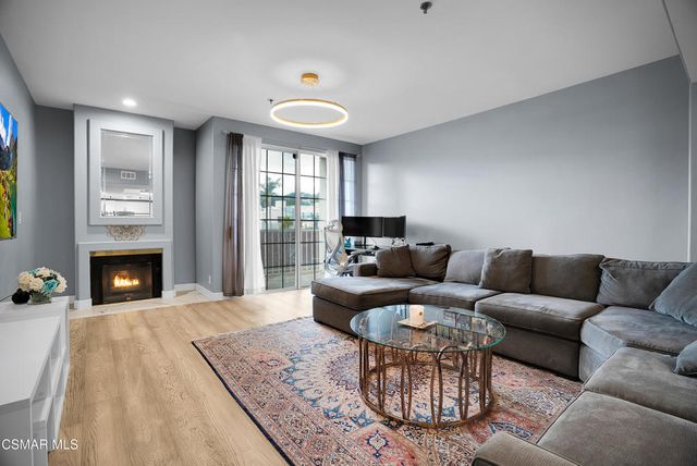 4348 Mammoth Avenue 203, Sherman Oaks, CA 91423