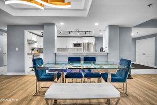 4348 Mammoth Avenue 203, Sherman Oaks, CA 91423