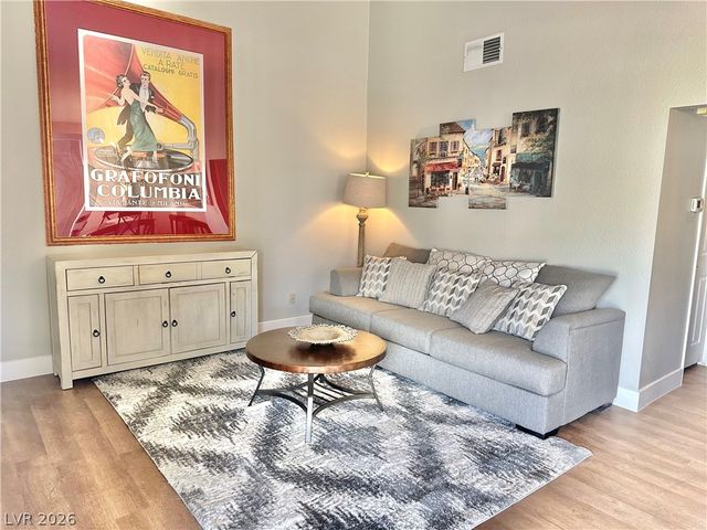 2716 LODESTONE Drive, Las Vegas, NV 89117