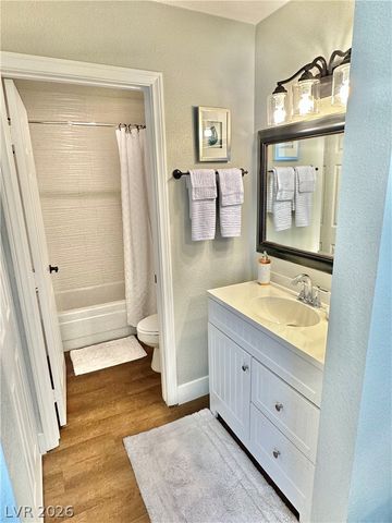 2716 LODESTONE Drive, Las Vegas, NV 89117