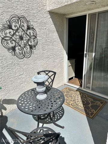 2716 LODESTONE Drive, Las Vegas, NV 89117
