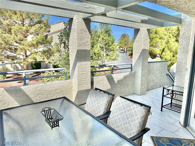 2716 LODESTONE Drive, Las Vegas, NV 89117
