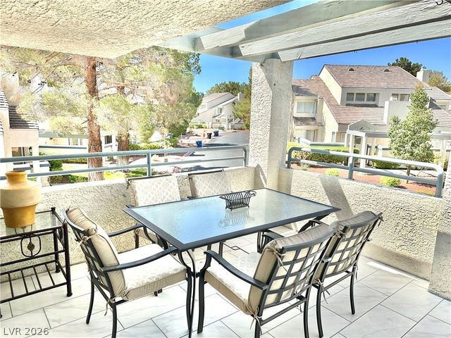 2716 LODESTONE Drive, Las Vegas, NV 89117
