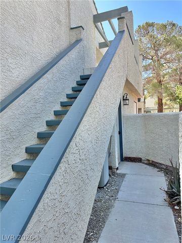 2716 LODESTONE Drive, Las Vegas, NV 89117