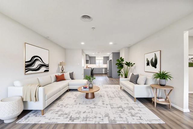 6026 Clarewood Drive, Houston, TX 77081