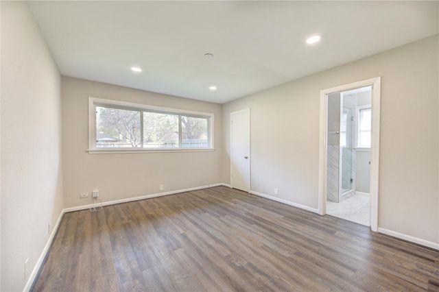 6026 Clarewood Drive, Houston, TX 77081