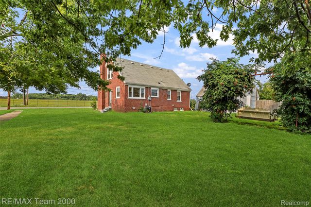 14641 Moran Road, Allen Park, MI 48101