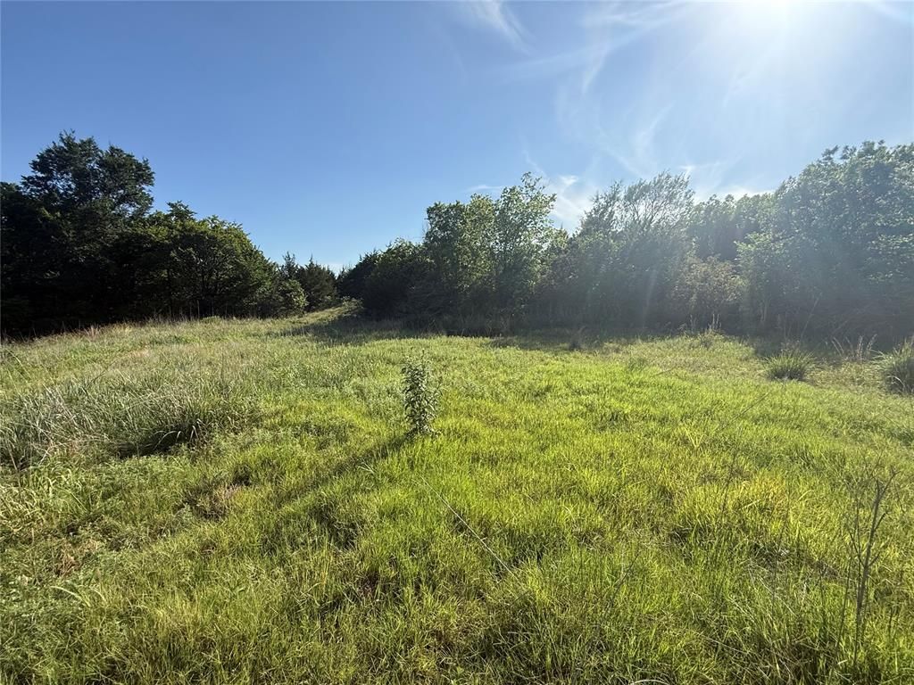 Image 2 of property listing at 17589 Sooner Avenue, Purcell, OK 73080