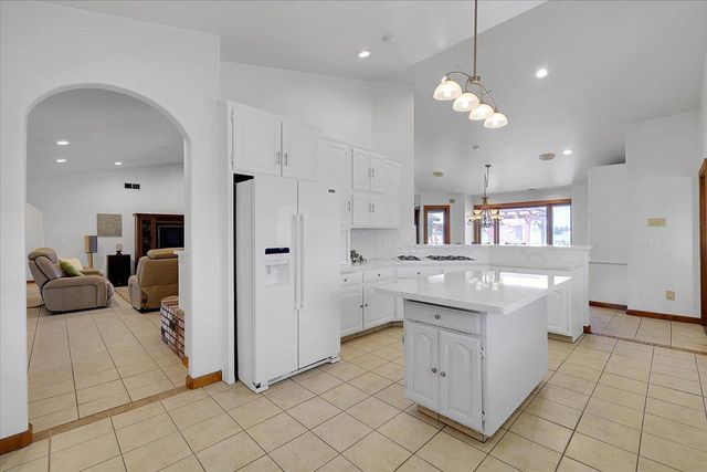 1721 Starr St, Yuba City, CA 95993