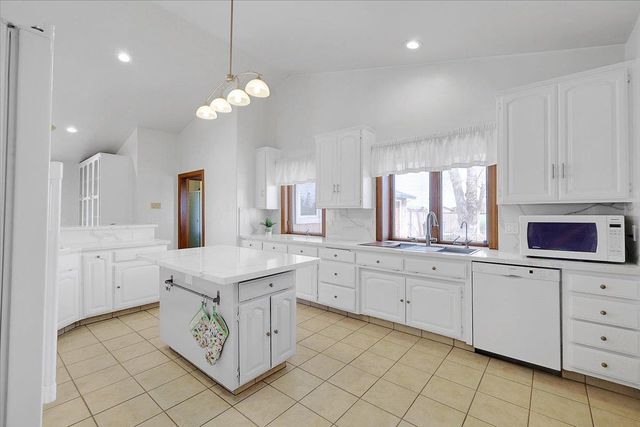 1721 Starr St, Yuba City, CA 95993