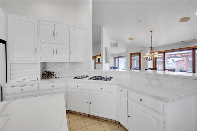 1721 Starr St, Yuba City, CA 95993