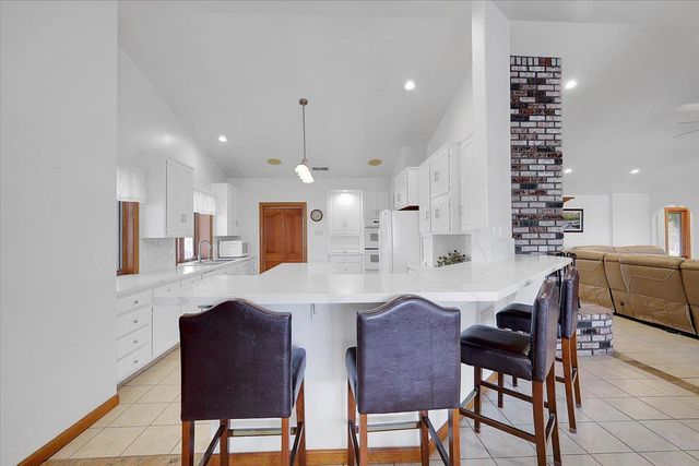 1721 Starr St, Yuba City, CA 95993