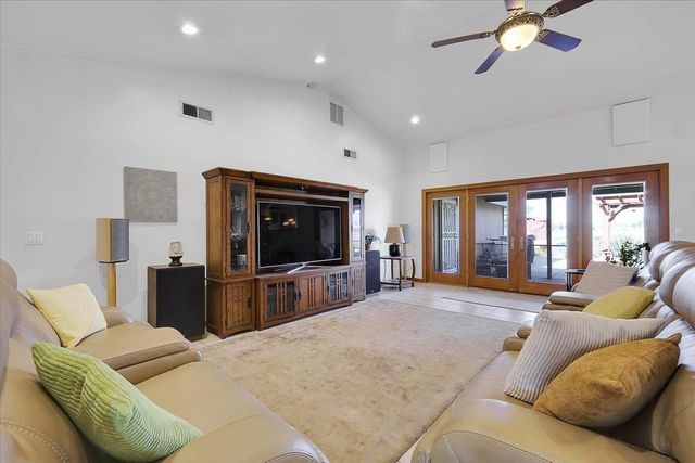 1721 Starr St, Yuba City, CA 95993