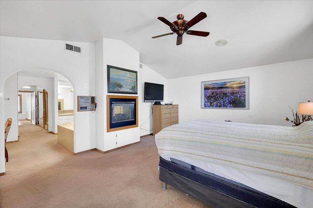 1721 Starr St, Yuba City, CA 95993