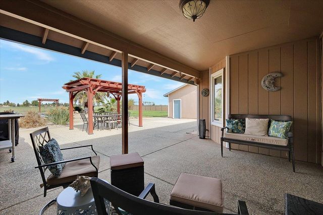 1721 Starr St, Yuba City, CA 95993