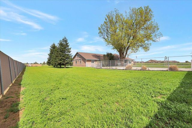 1721 Starr St, Yuba City, CA 95993