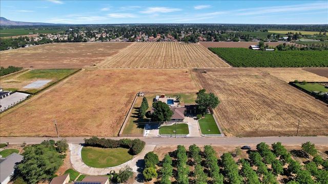 1721 Starr St, Yuba City, CA 95993