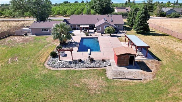 1721 Starr St, Yuba City, CA 95993