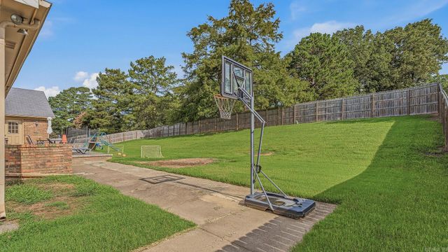1801 Sara Ann Circle, Paragould, AR 72450