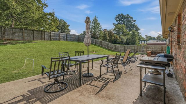 1801 Sara Ann Circle, Paragould, AR 72450