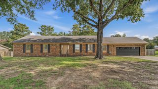 1801 Sara Ann Circle, Paragould, AR 72450