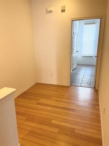 15727 Seabolt Place, Addison, TX 75001