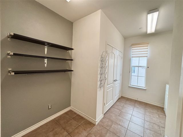 15727 Seabolt Place, Addison, TX 75001