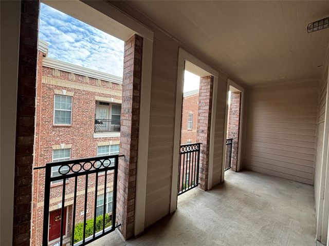 15727 Seabolt Place, Addison, TX 75001