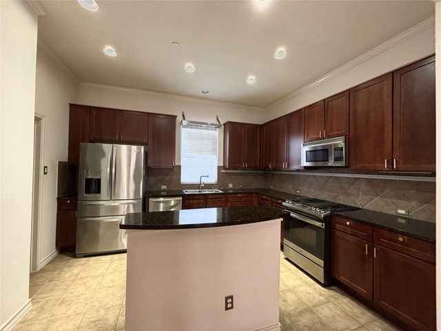 15727 Seabolt Place, Addison, TX 75001