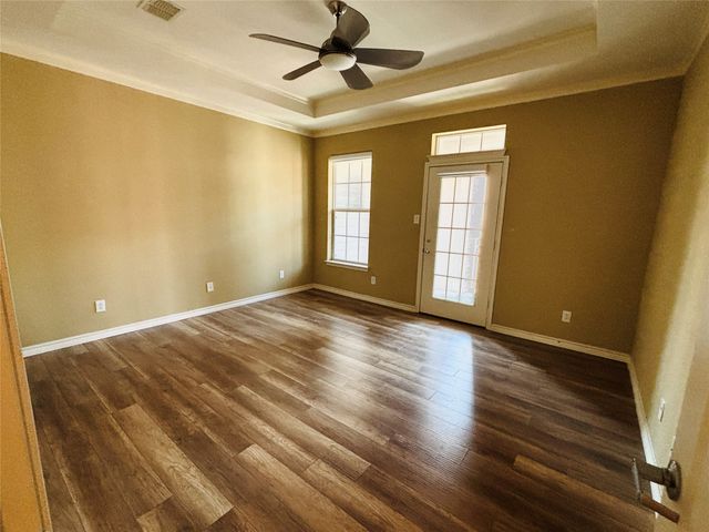 15727 Seabolt Place, Addison, TX 75001