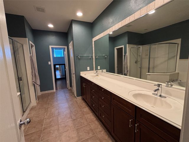 15727 Seabolt Place, Addison, TX 75001