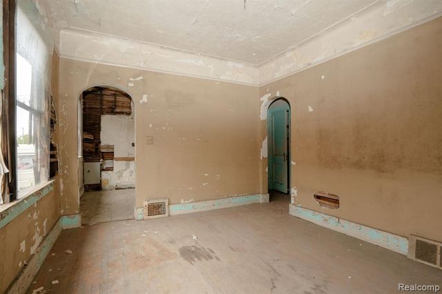 3298 Clairmount Street, Detroit, MI 48206