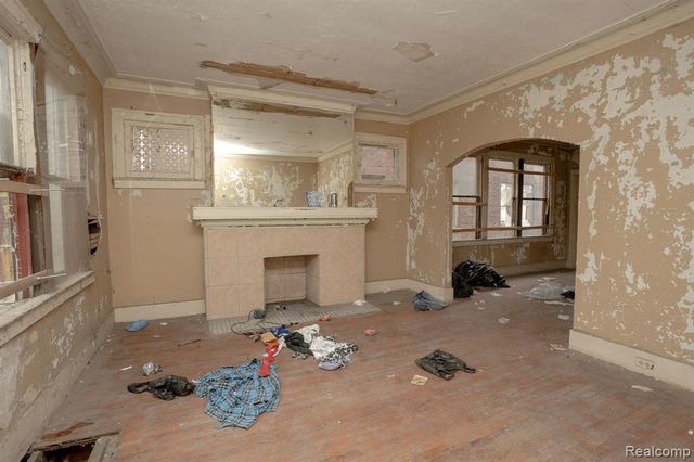 3298 Clairmount Street, Detroit, MI 48206