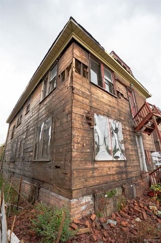 3298 Clairmount Street, Detroit, MI 48206