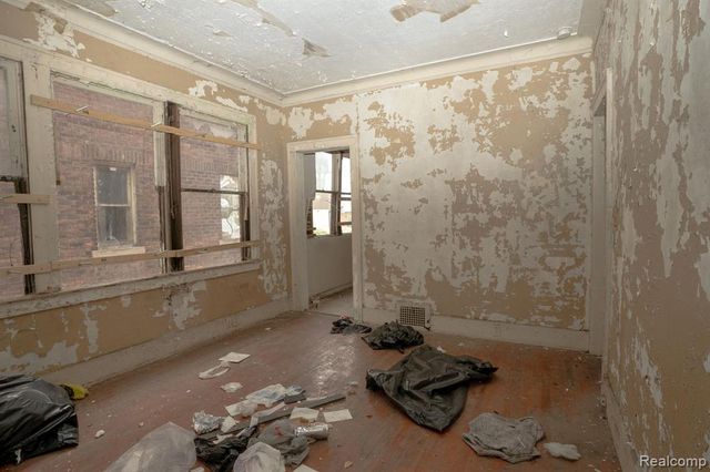 3298 Clairmount Street, Detroit, MI 48206