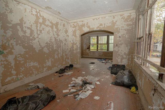 3298 Clairmount Street, Detroit, MI 48206