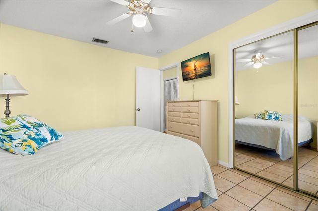 412 MOORINGS COVE DRIVE 7H, Tarpon Springs, FL 34689