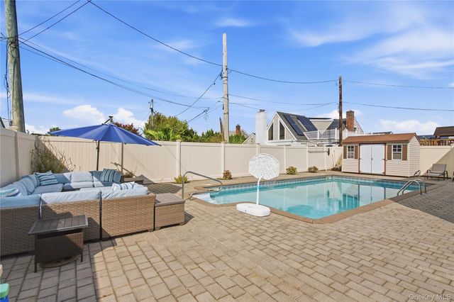 17 Richmond Road, Lido Beach, NY 11561