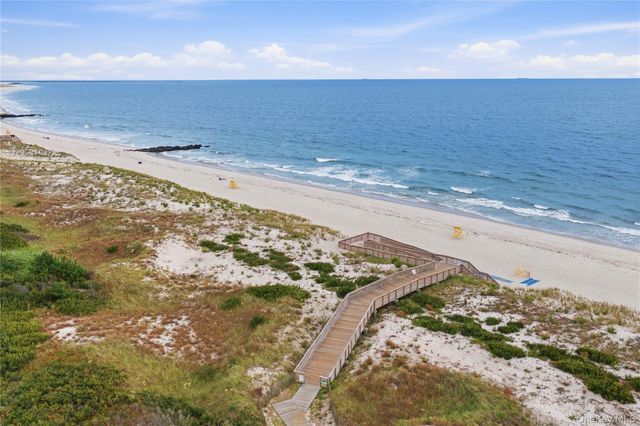 17 Richmond Road, Lido Beach, NY 11561