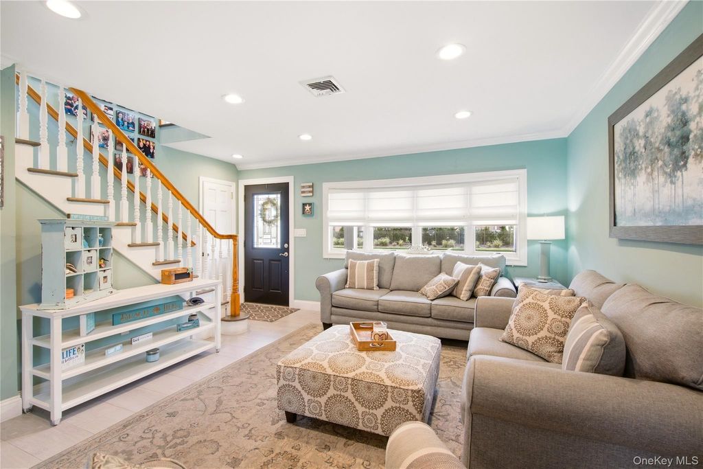 17 Richmond Road, Lido Beach, NY 11561 — photo 5
