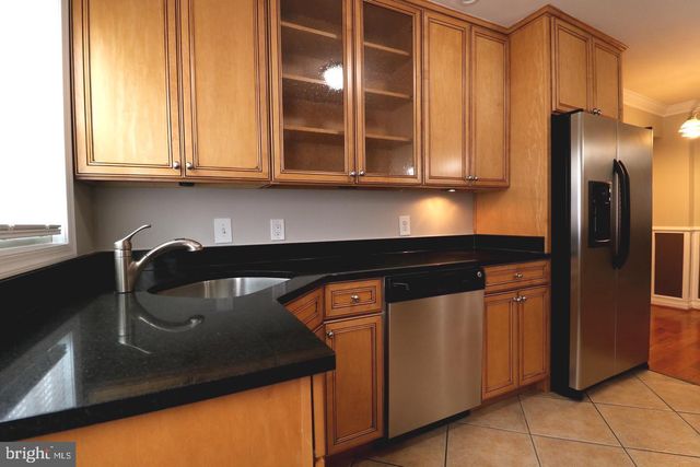 1605 MARSHALL ST, Baltimore, MD 21230