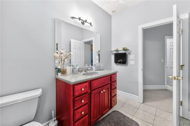 122 Jubilee Lane, New Hartford, NY 13413