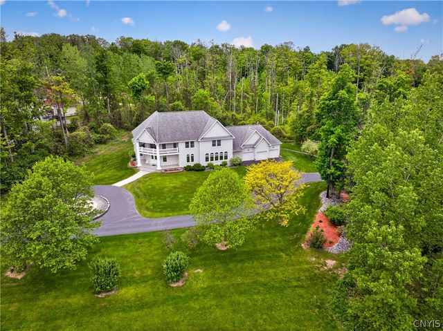 122 Jubilee Lane, New Hartford, NY 13413