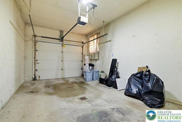 141 Lynnwood Street, Allentown City, PA 18103