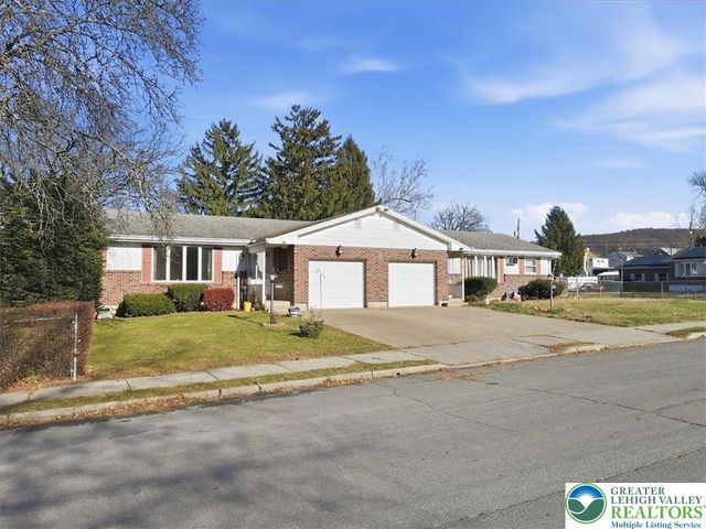 141 Lynnwood Street, Allentown City, PA 18103