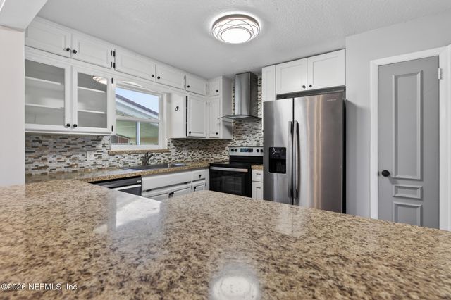 3256 FRUITWOOD Lane, Jacksonville, FL 32277